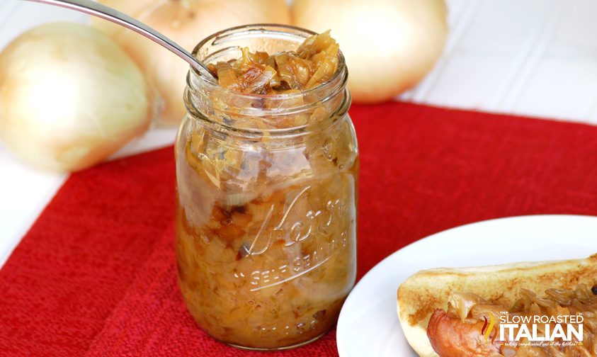 crockpot caramelized onions in mason jar