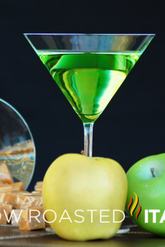 caramel apple pie martini