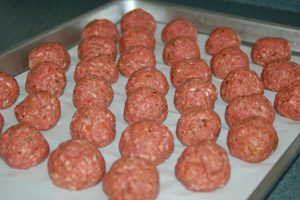 2-tablespoon-meatballs-3274862