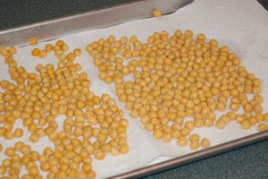 chickpeas-draining-4708665