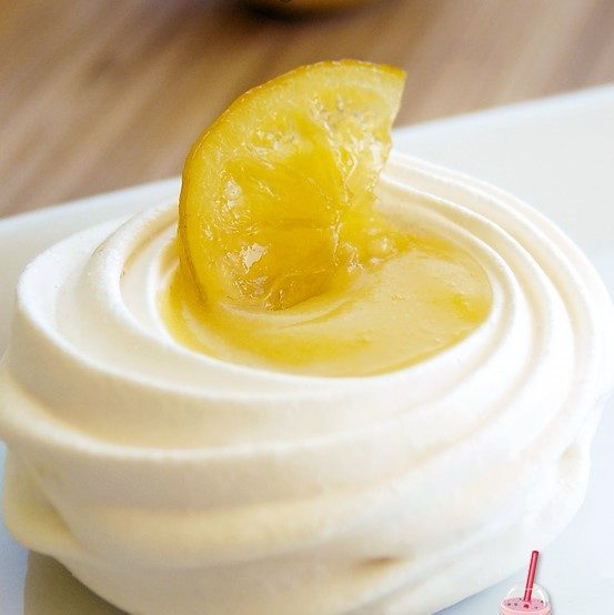 lemon curd meringue nests