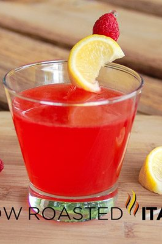 Raspberry Lemonade Cocktail