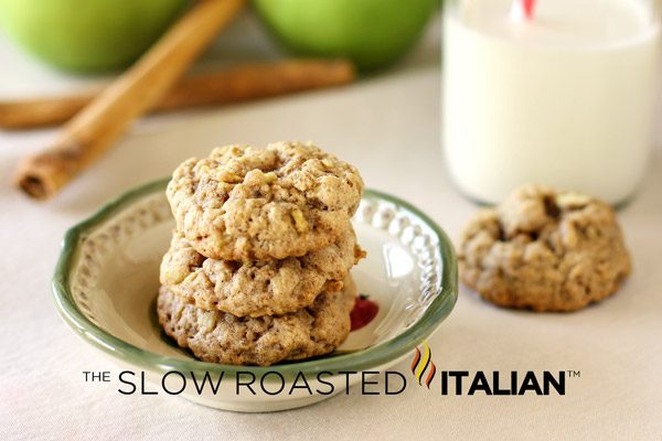 apple cinnamon oatmeal cookies