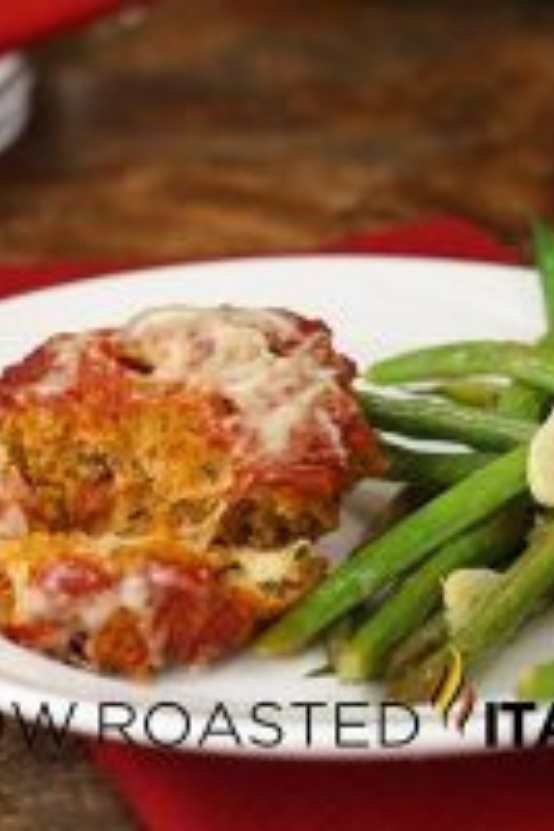 Cheesy Italian Mini Meatloaf Cups and Green Beans in 30 Minutes