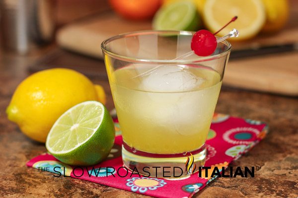 limoncello-splash-cocktail-3154987