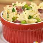 bowl of cheesy bacon farfalle