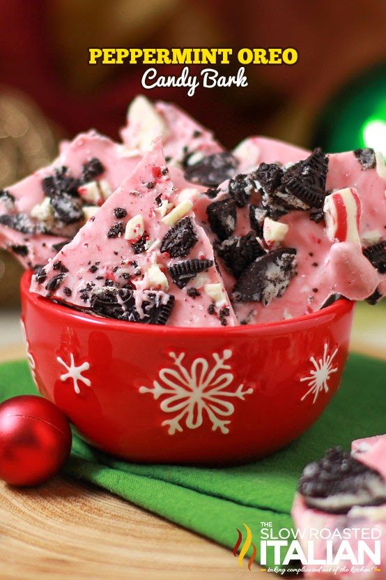 Peppermint Oreo Candy Bark