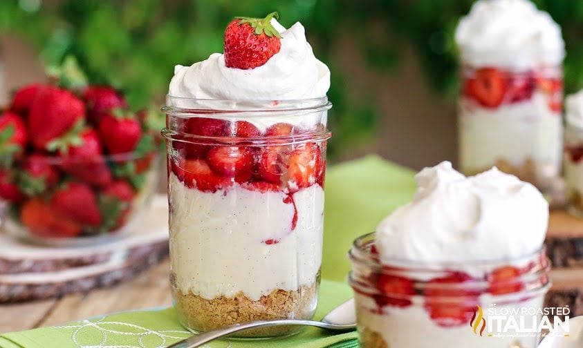 strawberry cheesecake jars