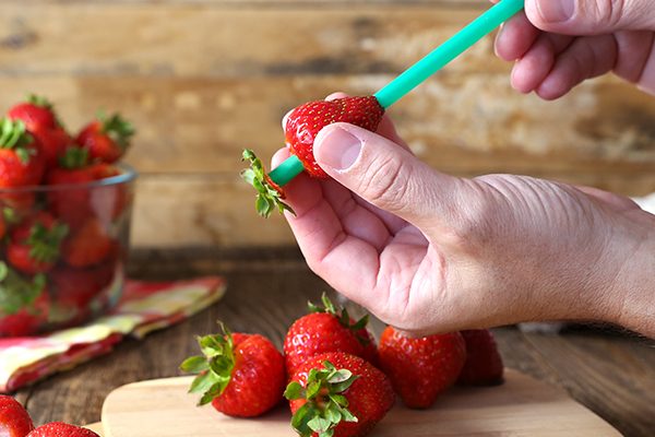 Kitchen Tip: Hulling Strawberries with a Straw - Barefeet in the Kitchen