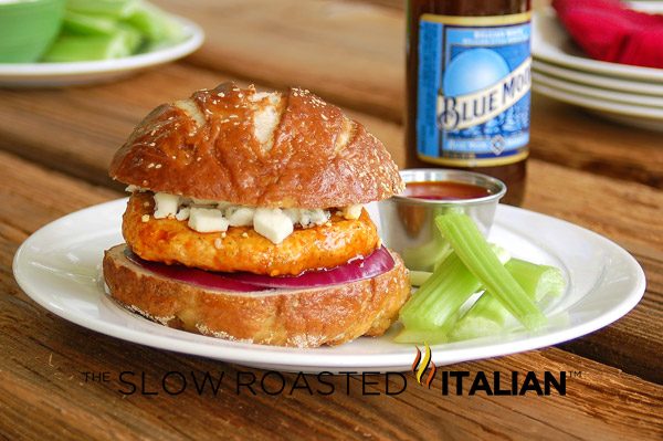 buffalo-chicken-burger-1524653