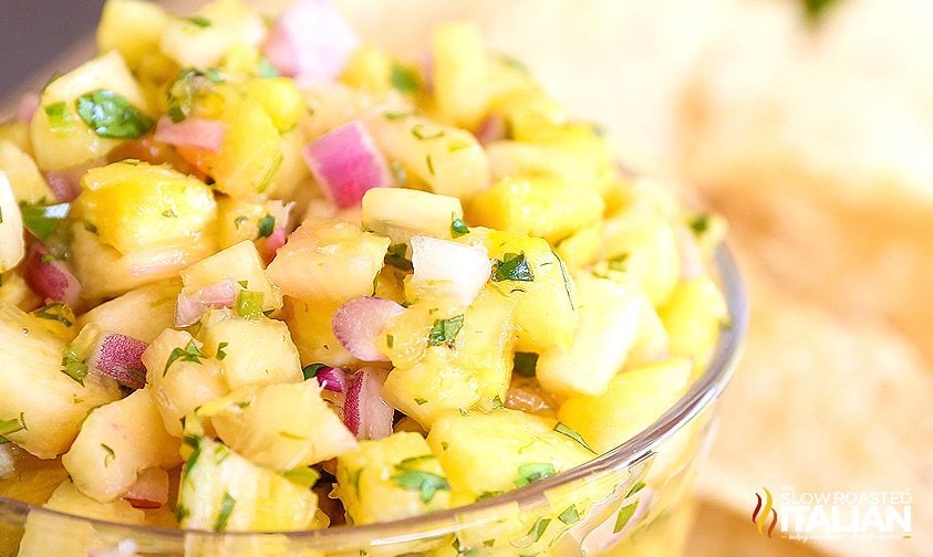 bowl of spicy pineapple salsa