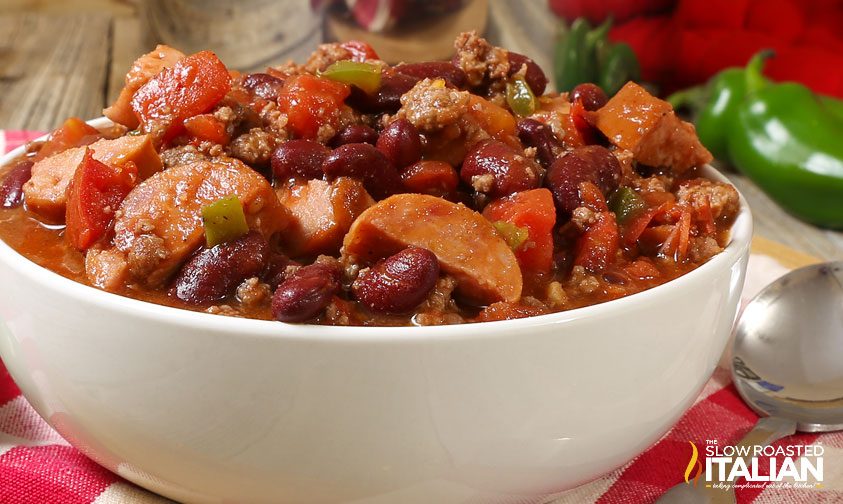 hearty-beef-and-sausage-chili-wide-3997585