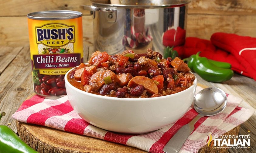 hearty-beef-and-sausage-chili2-wide-9549223