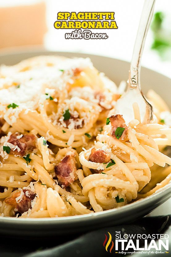 Spaghetti carbonara on a plate.