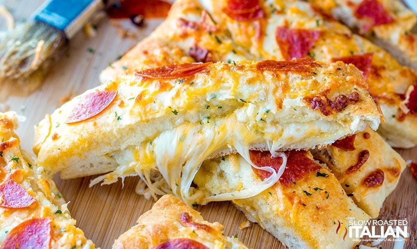 cheesy pepperoni pizza breadsticks 