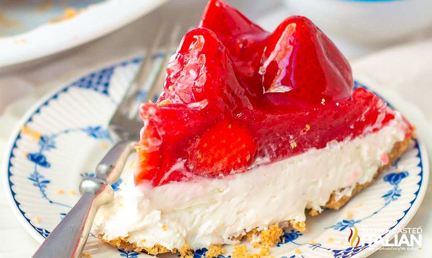 No-Bake Strawberry Cheesecake