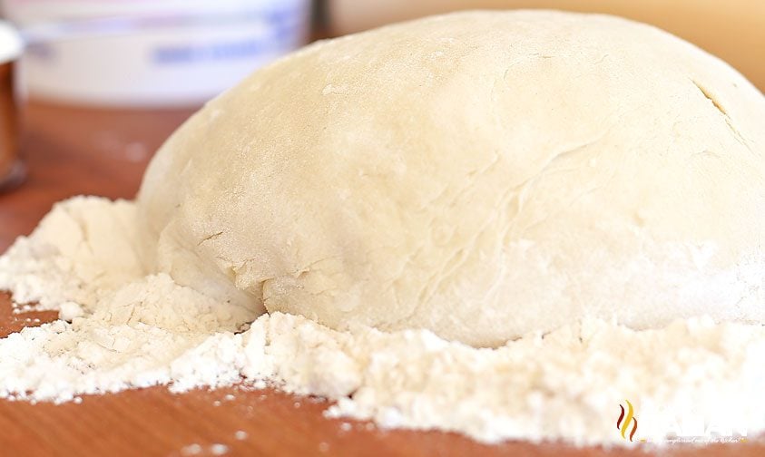 2-Ingredient Pizza Dough