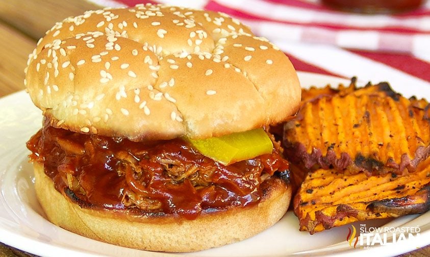 The Best Ever Crockpot Pulled Pork Sandwiches