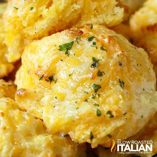 Red Lobster Cheddar Bay Biscuits