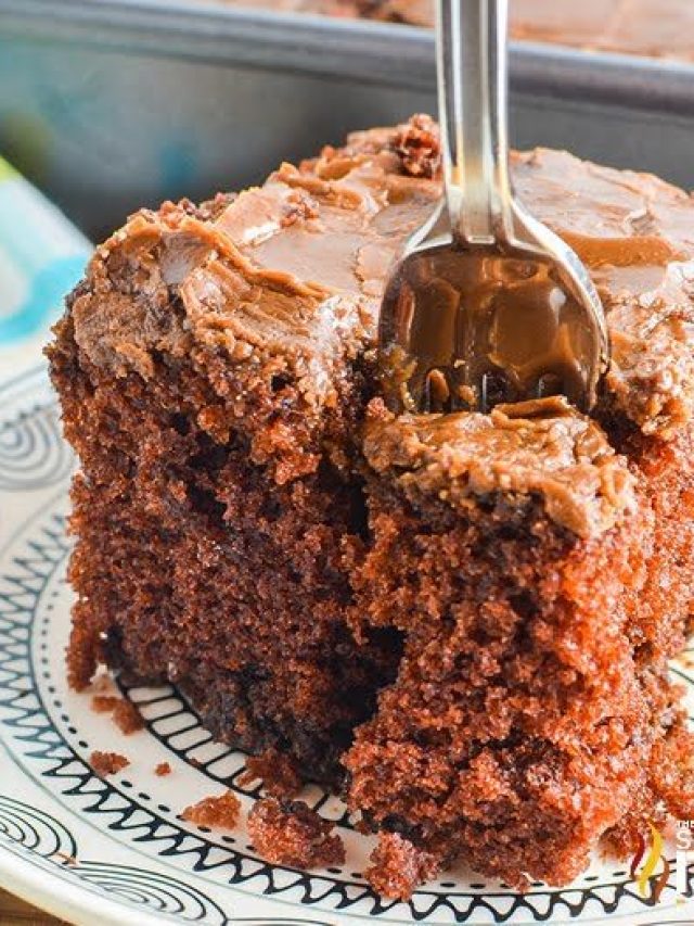 Chocolate Fudge Cake