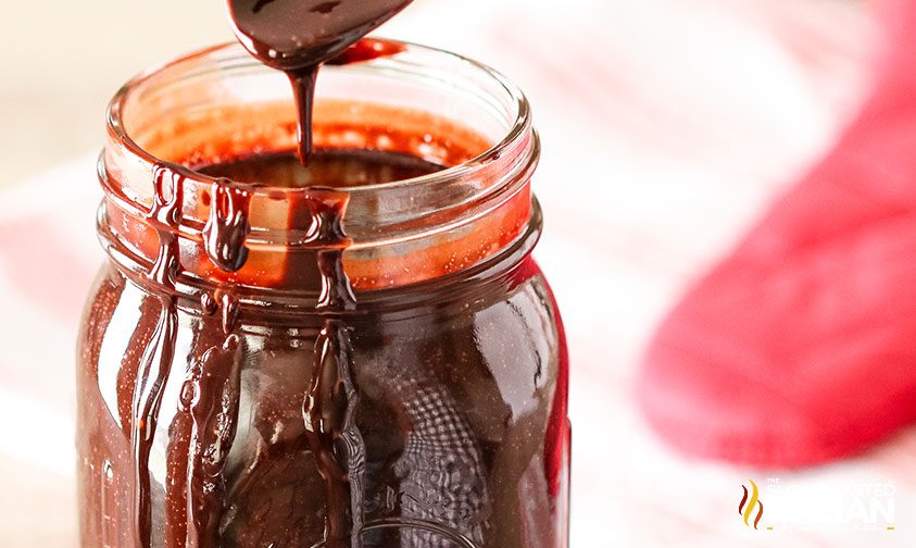 4-ingredient chocolate syrup in mason jar