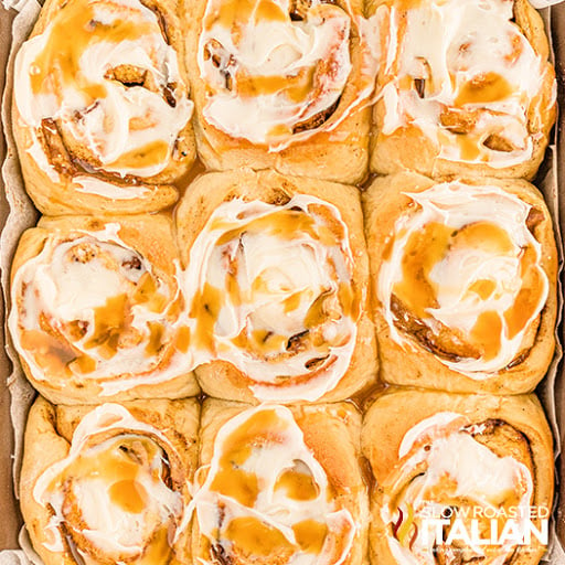 cinnamon rolls closeup