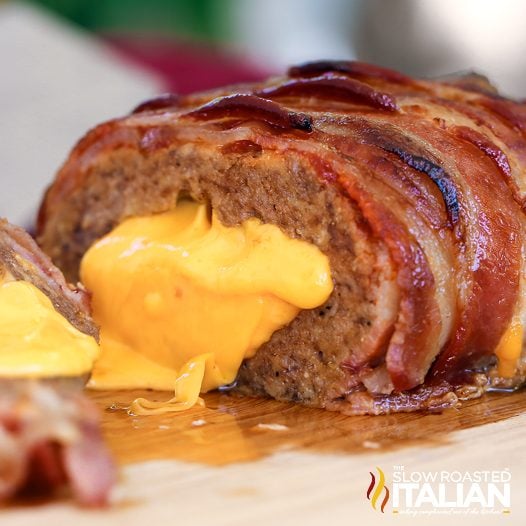 bacon-double-cheeseburger-stuffed-meatloaf2-square-8658529