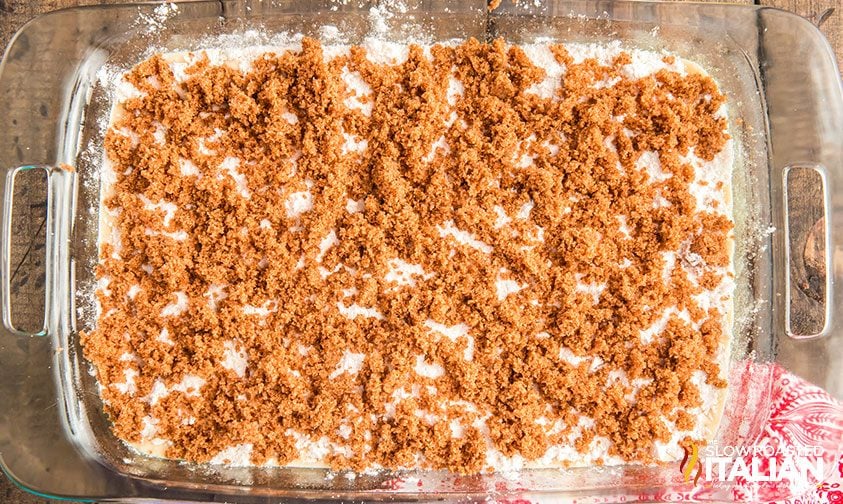 cinnamon topping on cake mix