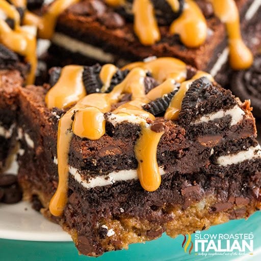 caramel topped oreo brownies, close up