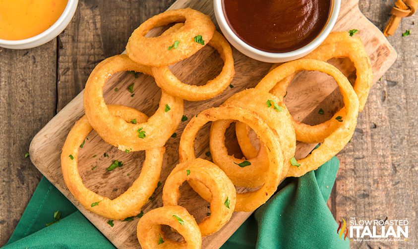 Air Fried Onion Rings with sauces