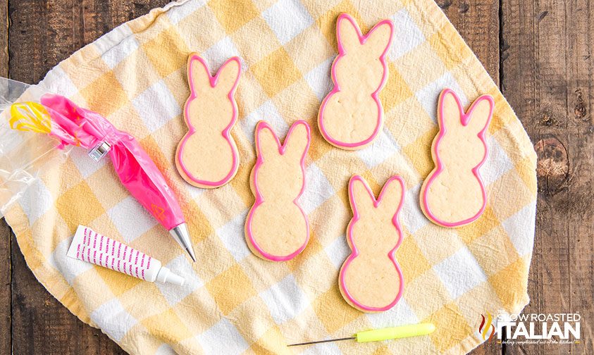 Icing outline on Easter Peep cookies