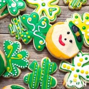 st patricks day decorated cookies