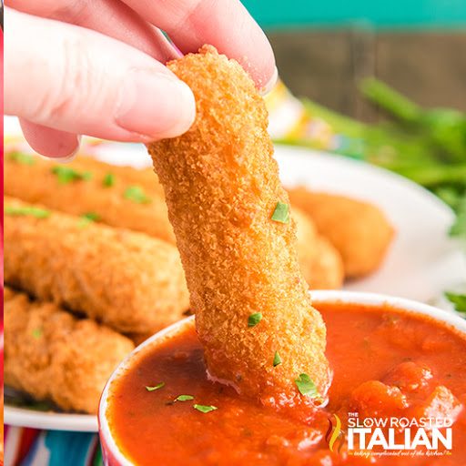 air-fryer-mozzarella-sticks-from-frozen-square-2823852