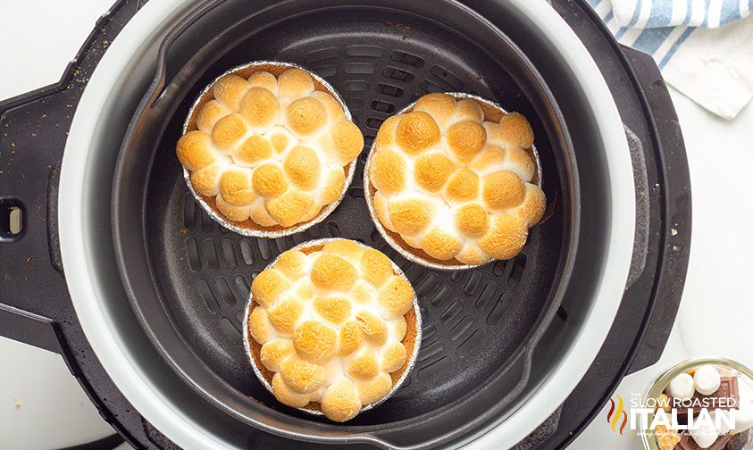 s\'mores pie in air fryer