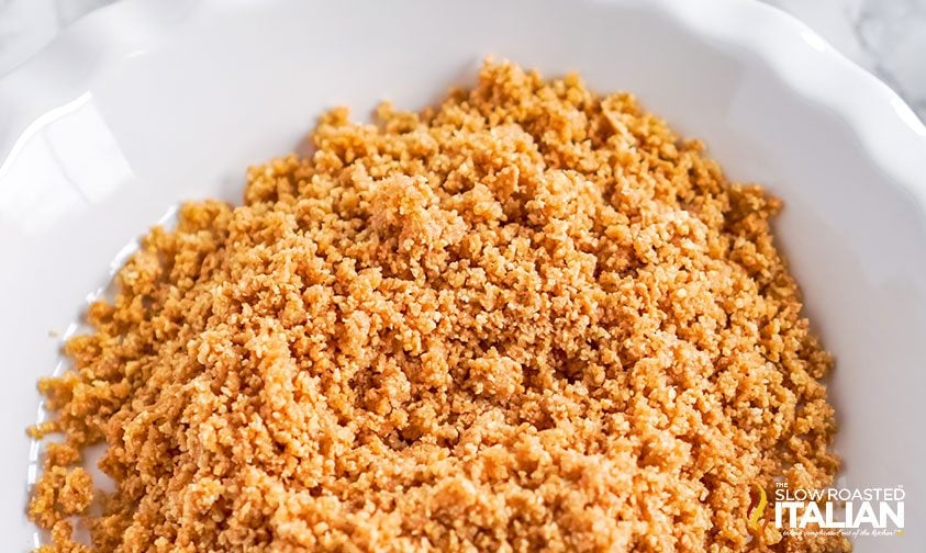 graham cracker crumbs in bowl