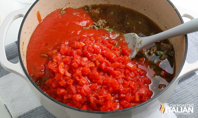 making stuffed bell pepper soup in pot