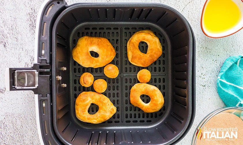 donuts in air fryer