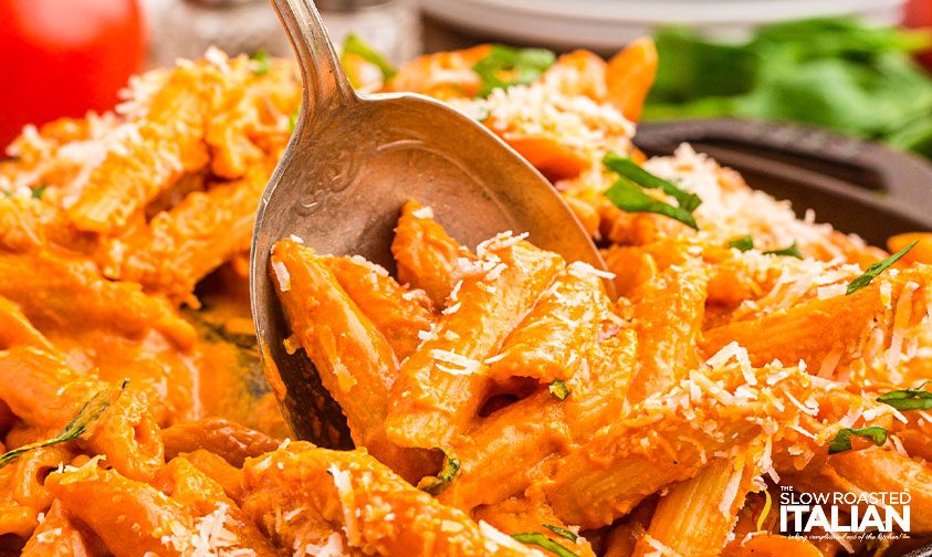 pasta in vodka sauce being served