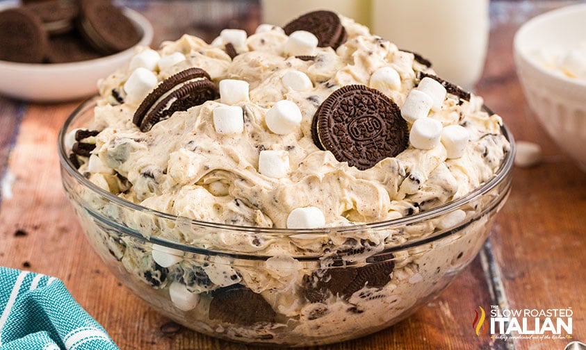 oreo fluff in large bowl