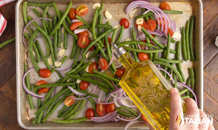 oil drizzled on green beans