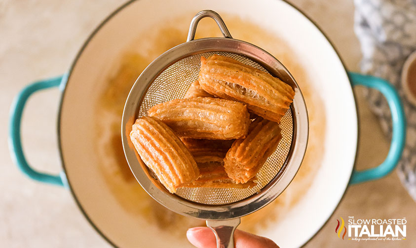 Disney Churro straining from oil