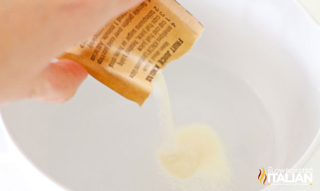 adding unflavored gelatin to water for jello shots recipe