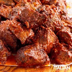 extreme closeup of chuck roast burnt ends