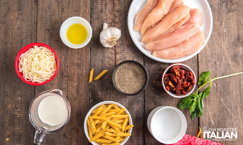 ingredients for making chicken sun dried tomato pasta