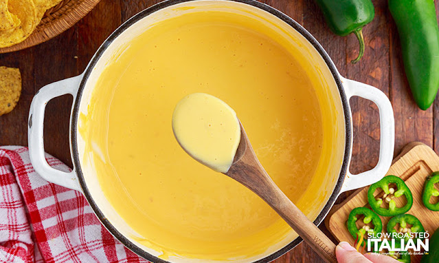 taco bell nacho cheese in dutch oven