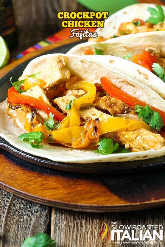 plate of chicken fajitas