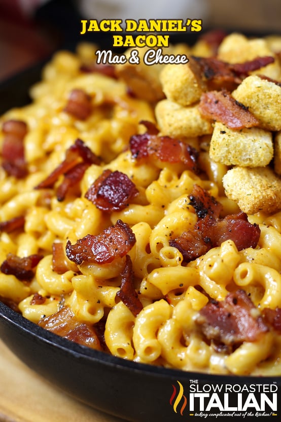 jack daniels mac and cheese in skillet