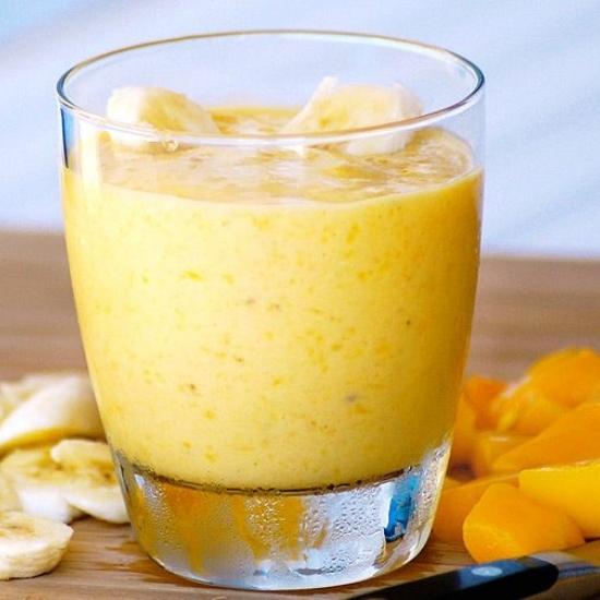 banana mango smoothie in glass