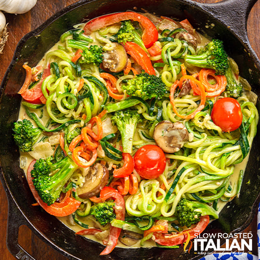 olive garden zoodles primavera in skillet