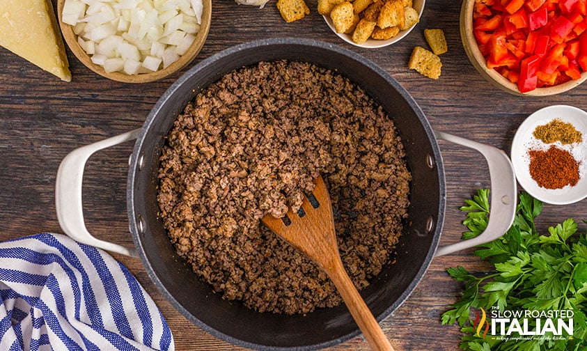 browned meat in dutch oven